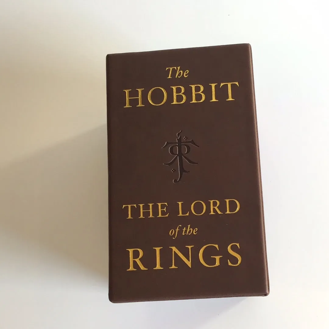 -The Hobbit & The Lord of the Rings Set