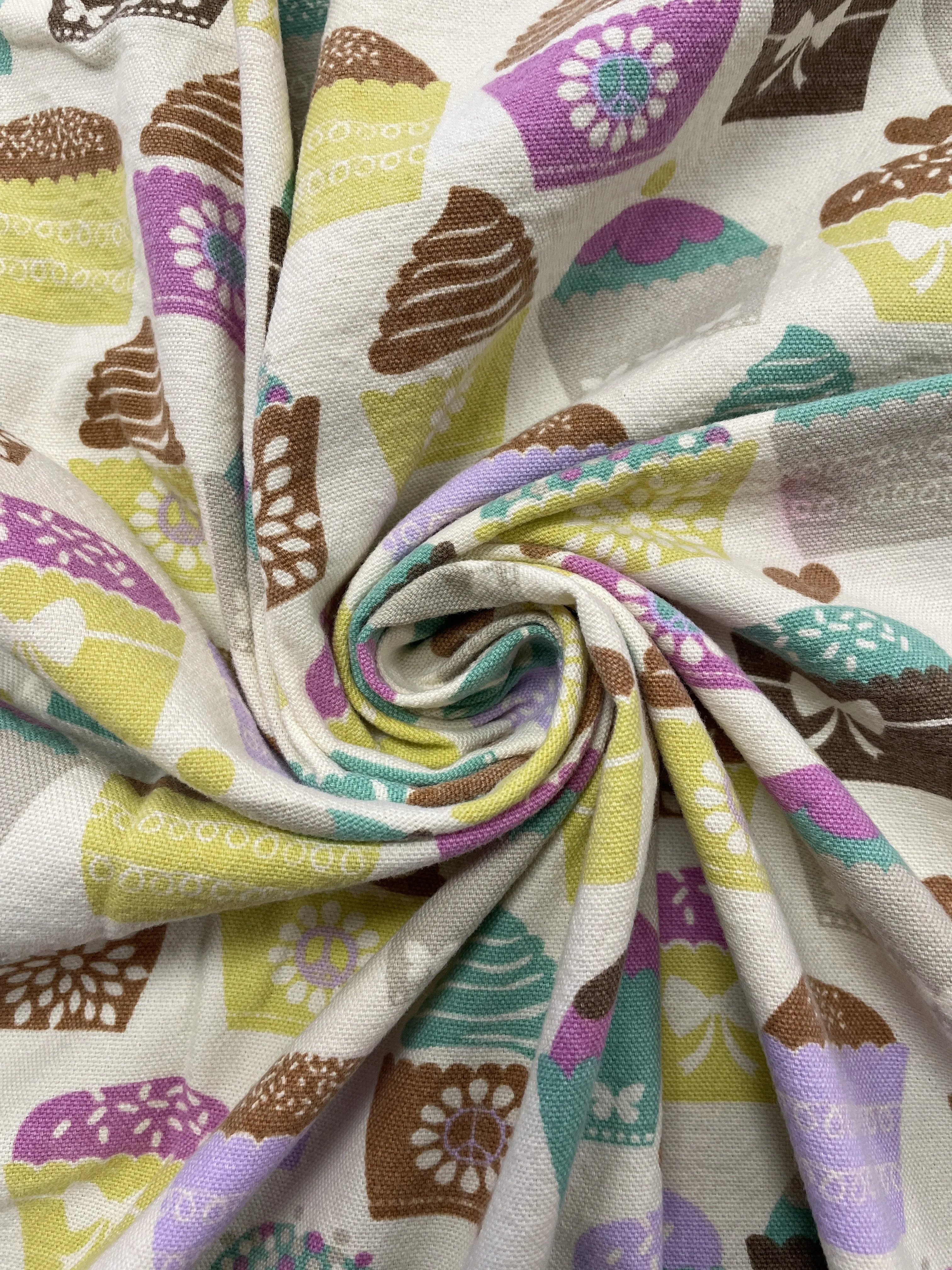 2 YD Cotton Duck Salvaged - Cream with Cupcakes