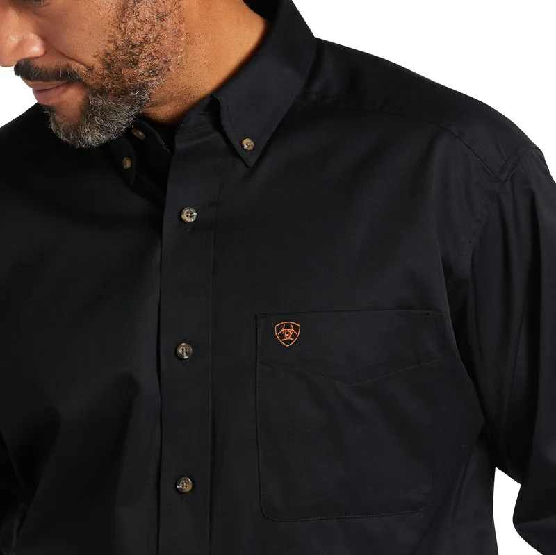 Ariat Men's Solid Twill Classic & Fitted Long Sleeve Shirt, Black