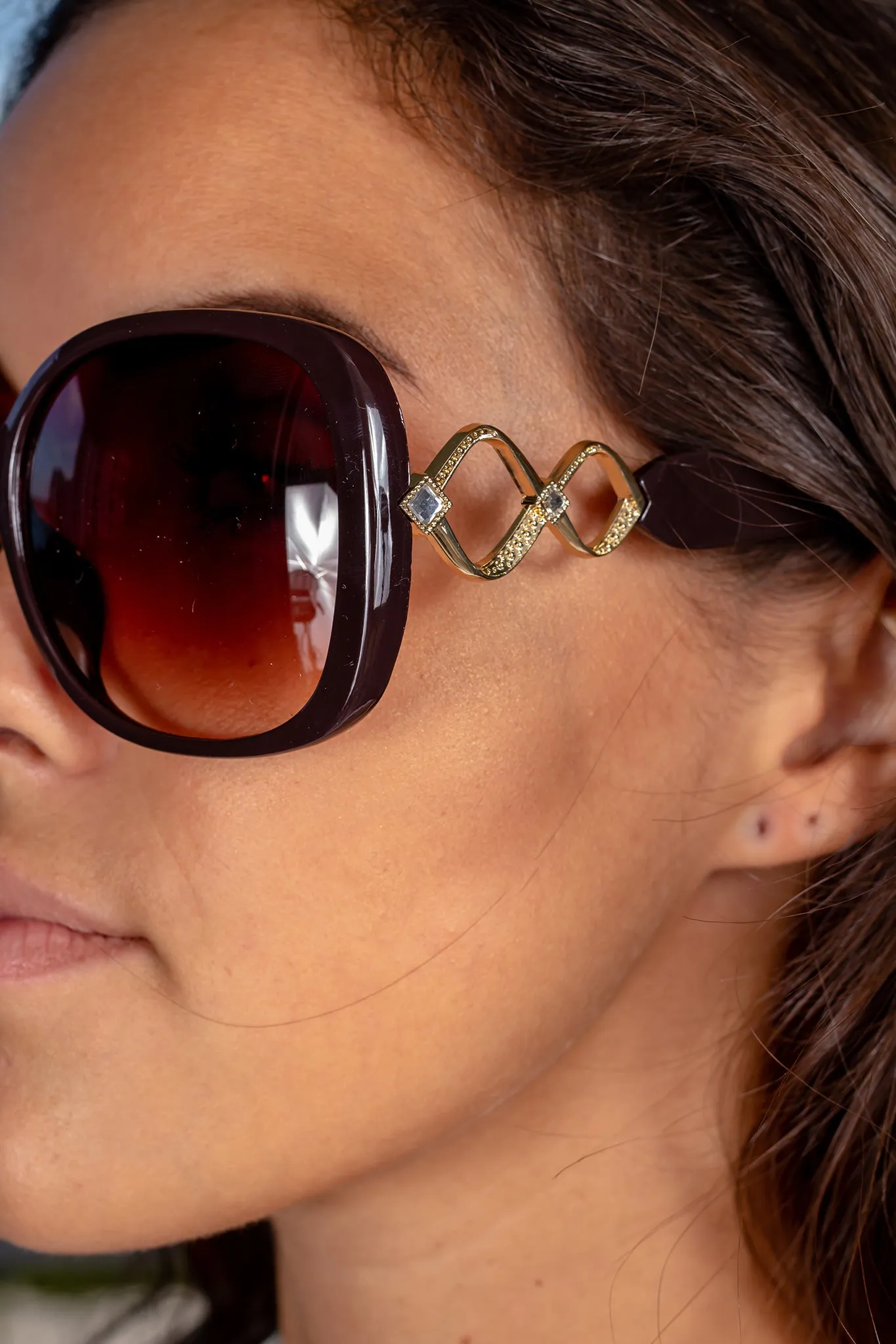 Brown Squared Sunglasses with Gold Details