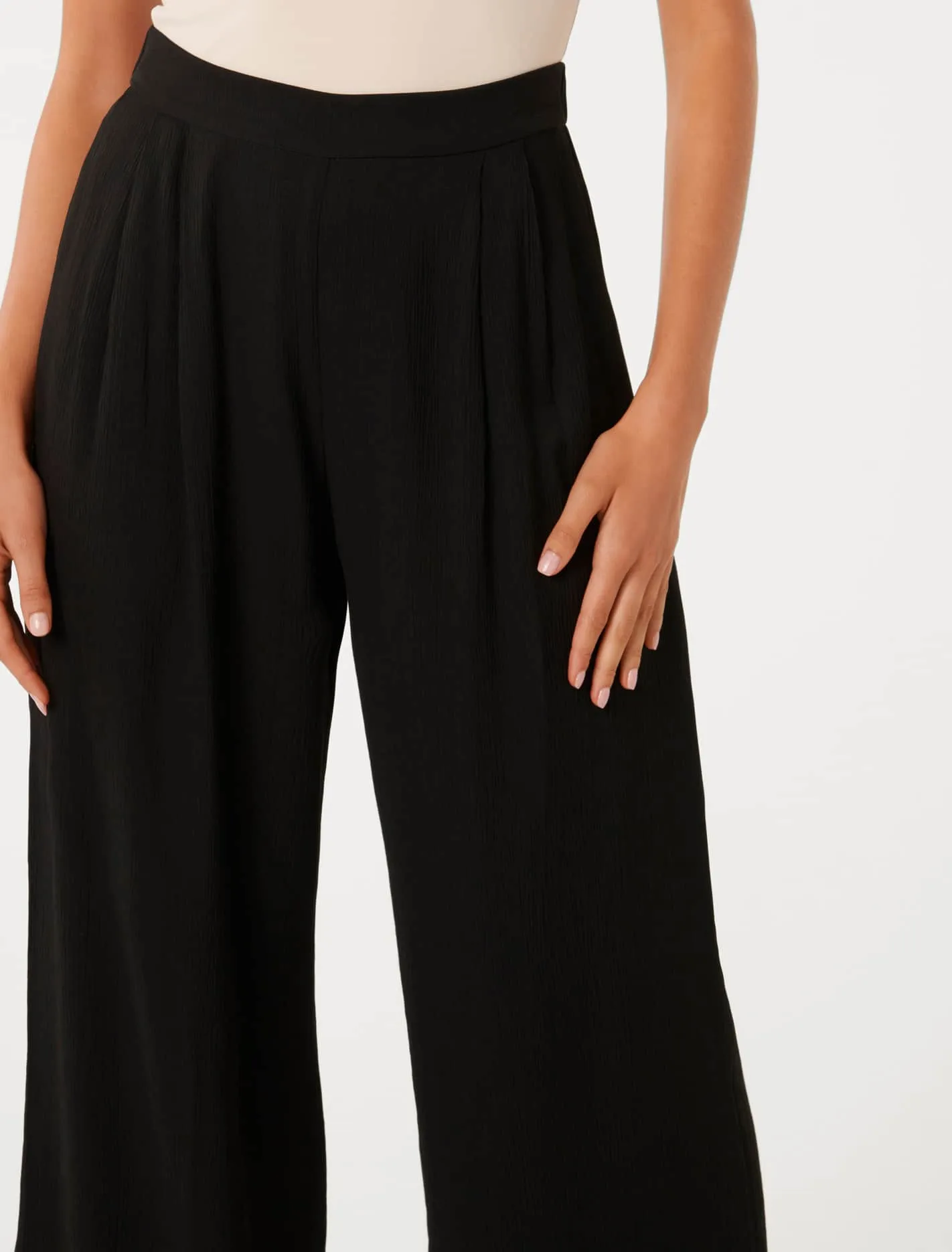 Emery Crinkle Wide Leg Pants