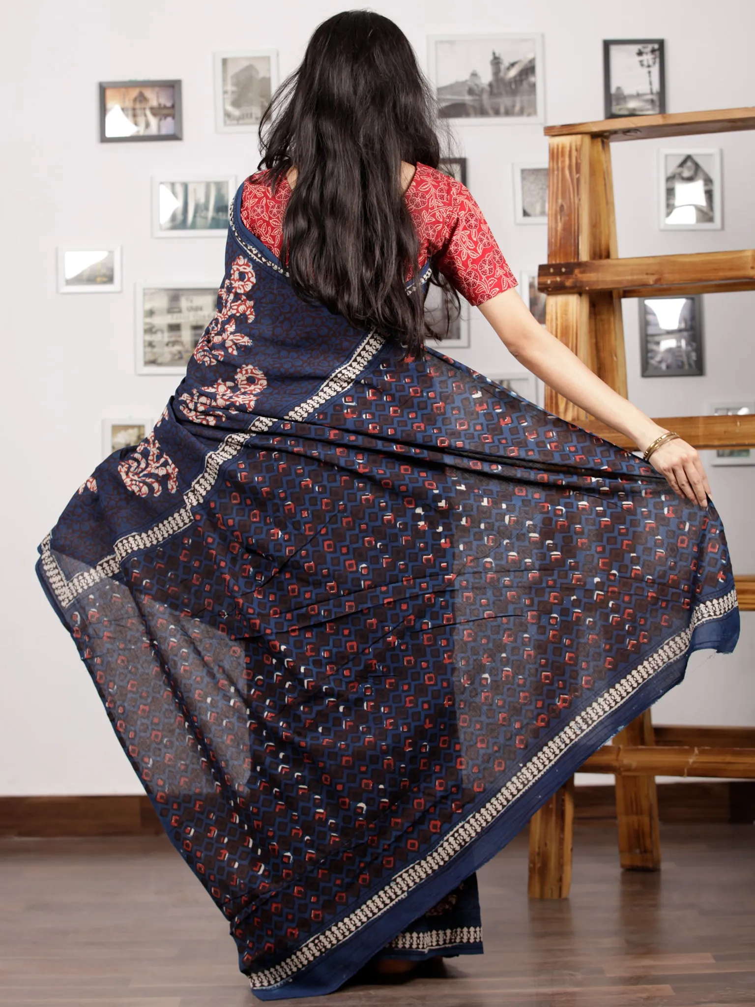 Indigo Red White Hand Block Printed Cotton Mul Saree - S031703008