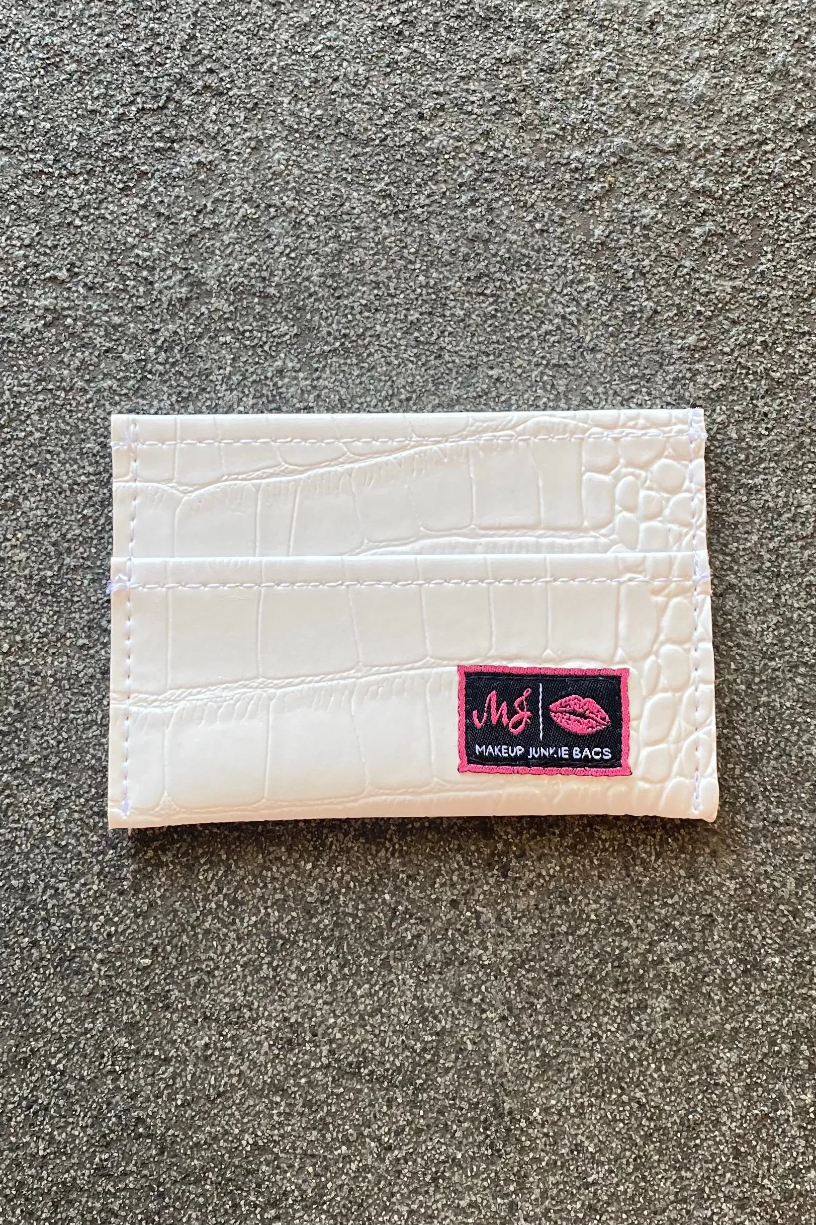 Makeup Junkie Game Day Card Holder - White Gator