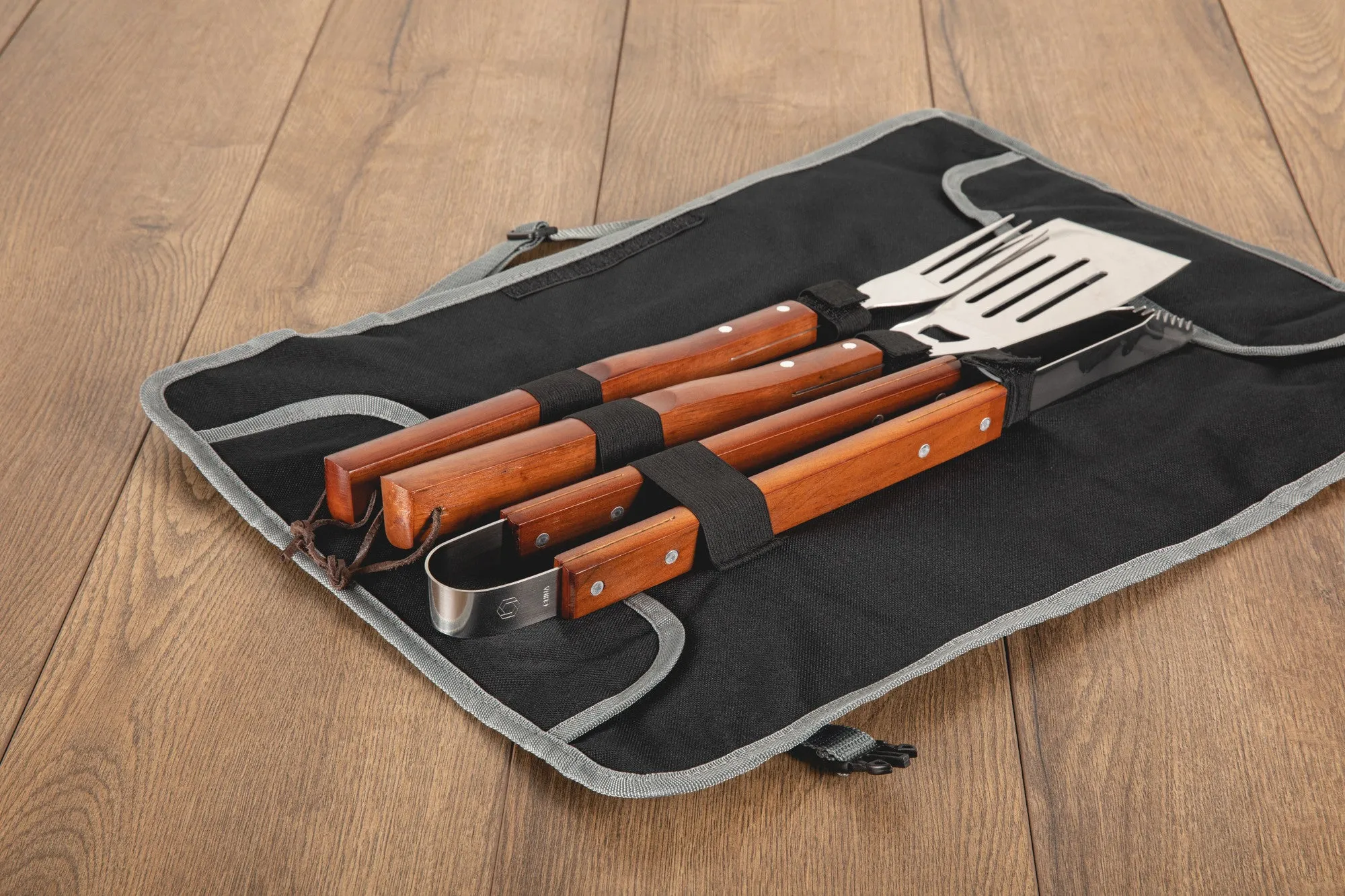 Minnesota Vikings - 3-Piece BBQ Tote & Grill Set