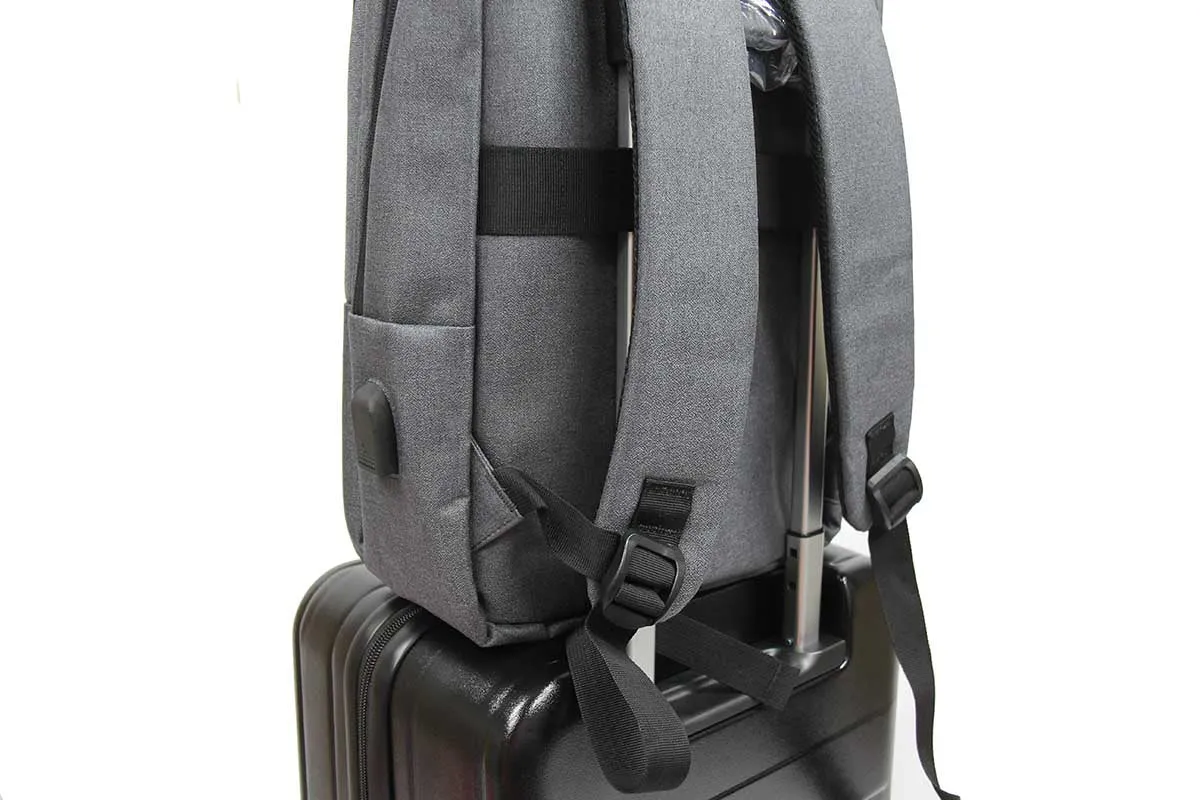 Strapping Waterproof Laptop Backpack with USB Charging Port